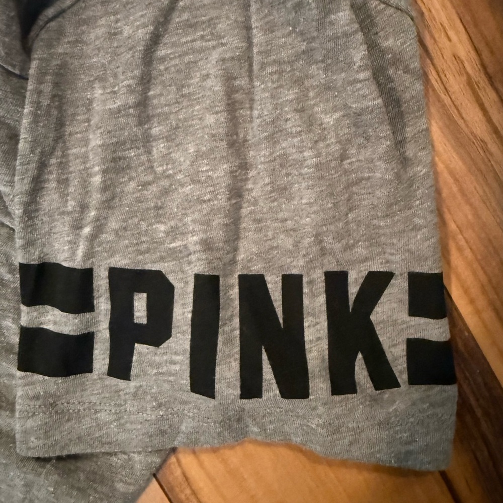 😴 💤 PINK Victoria’s Secret “I Woke Up Like This” Tee – Size Large - Picture 4 of 5